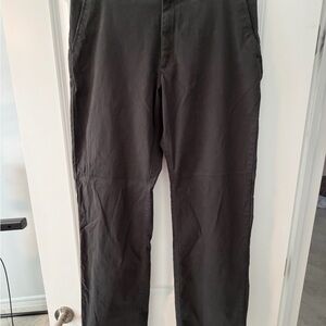 Classic Black Men's Chinos
